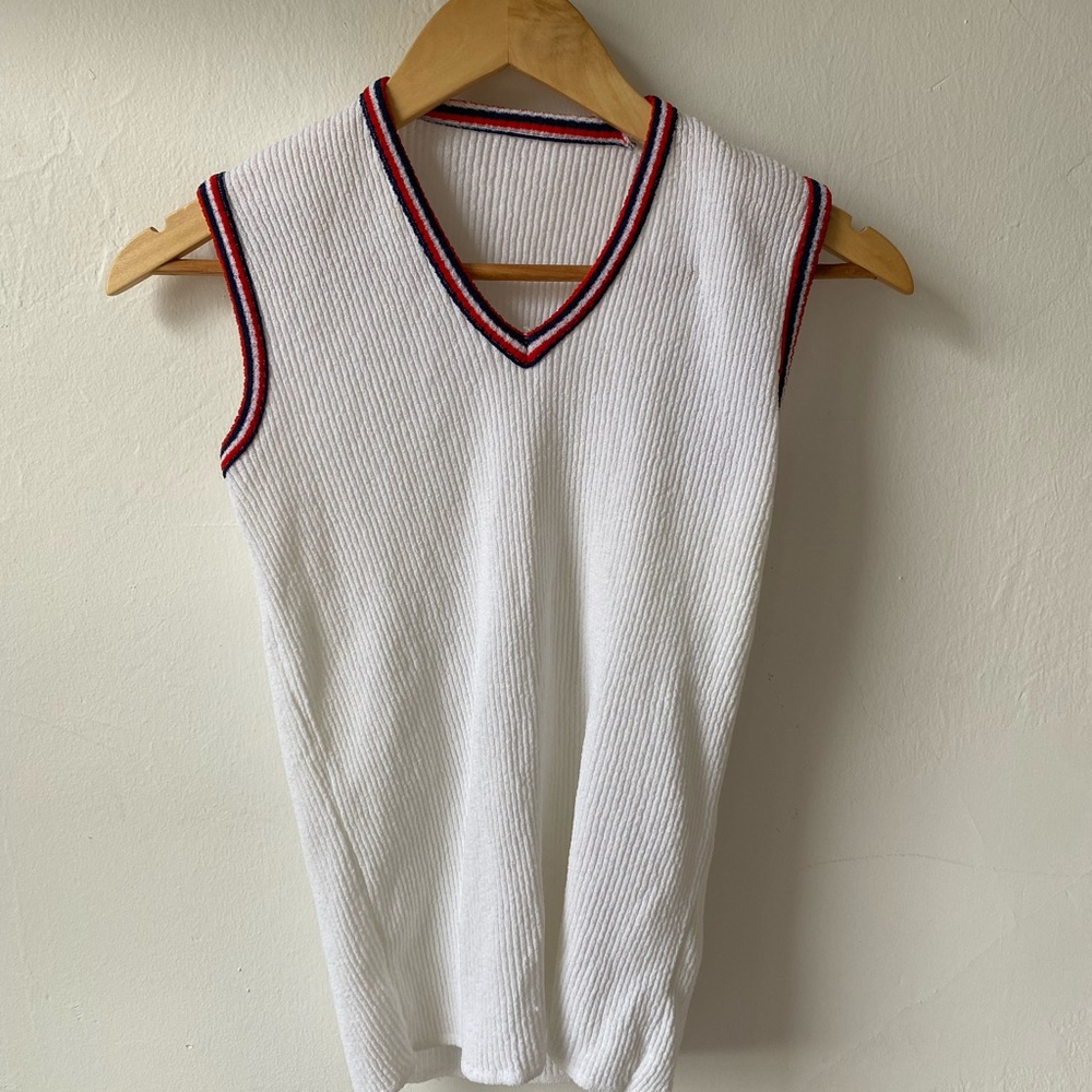 White Sleeveless V-Neck Top with Red and Black Trim